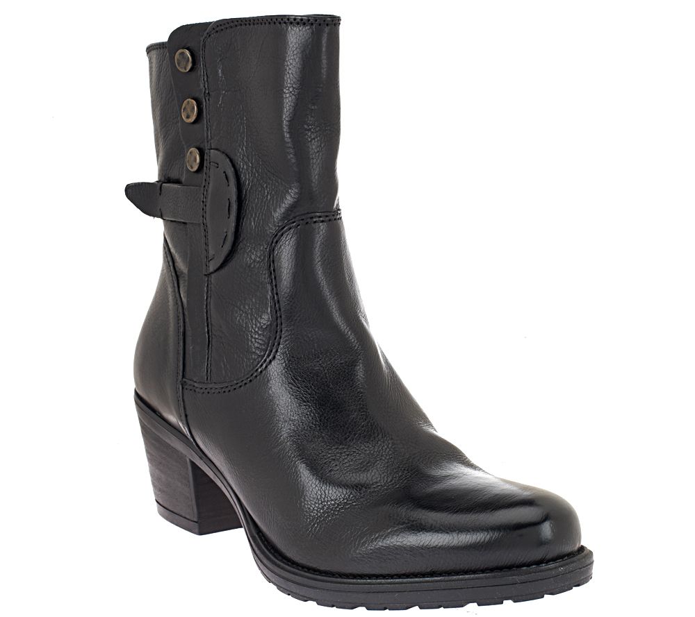 clarks artisan ankle boots