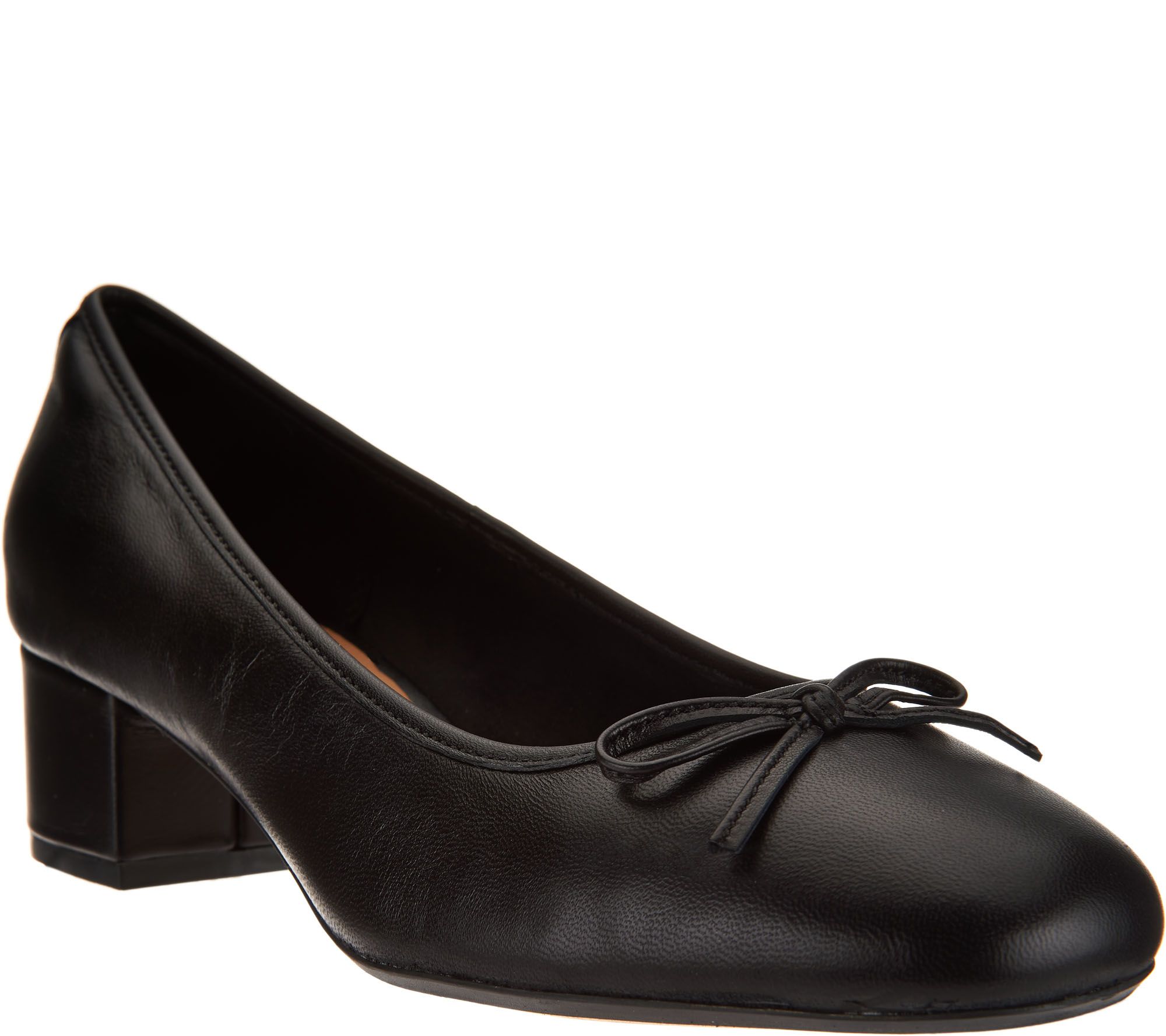 clarks round toe pumps