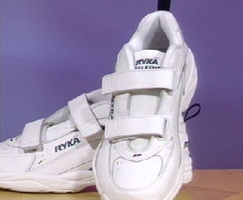 mens walking shoes with velcro closures
