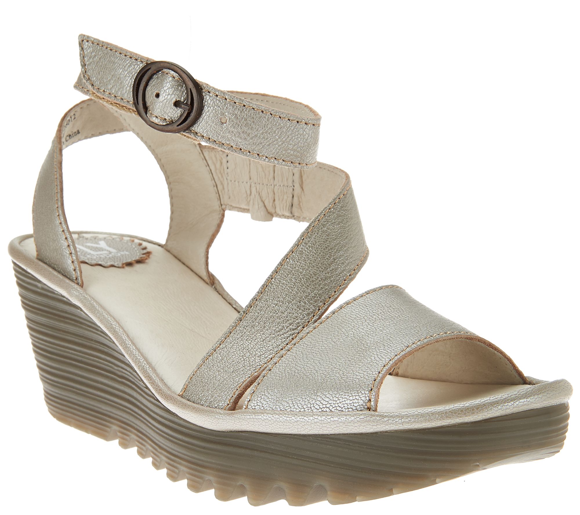 fly leather sandals