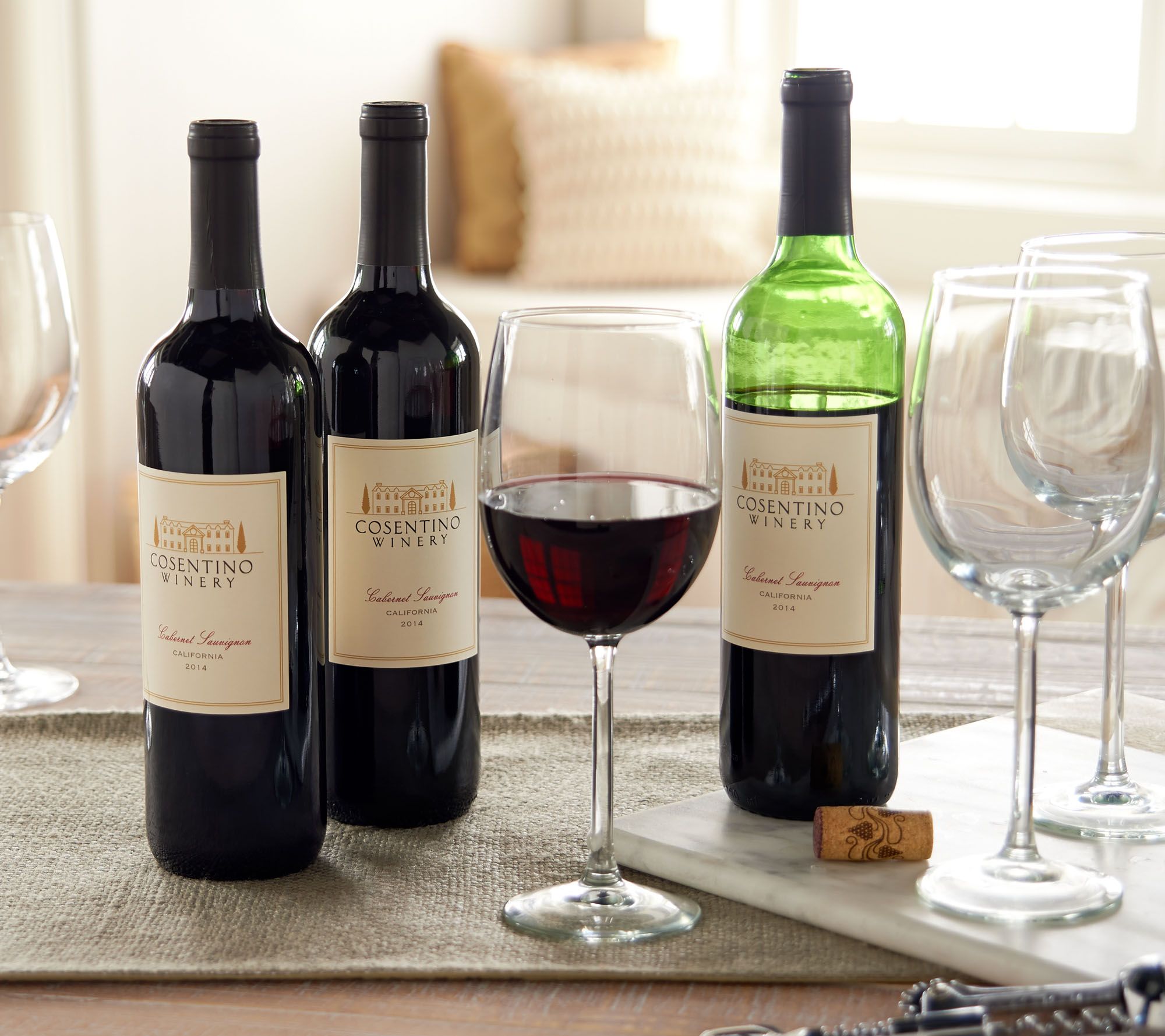 Vintage Wine Estates 3 Bottle California Wine Tasting Set Page 1