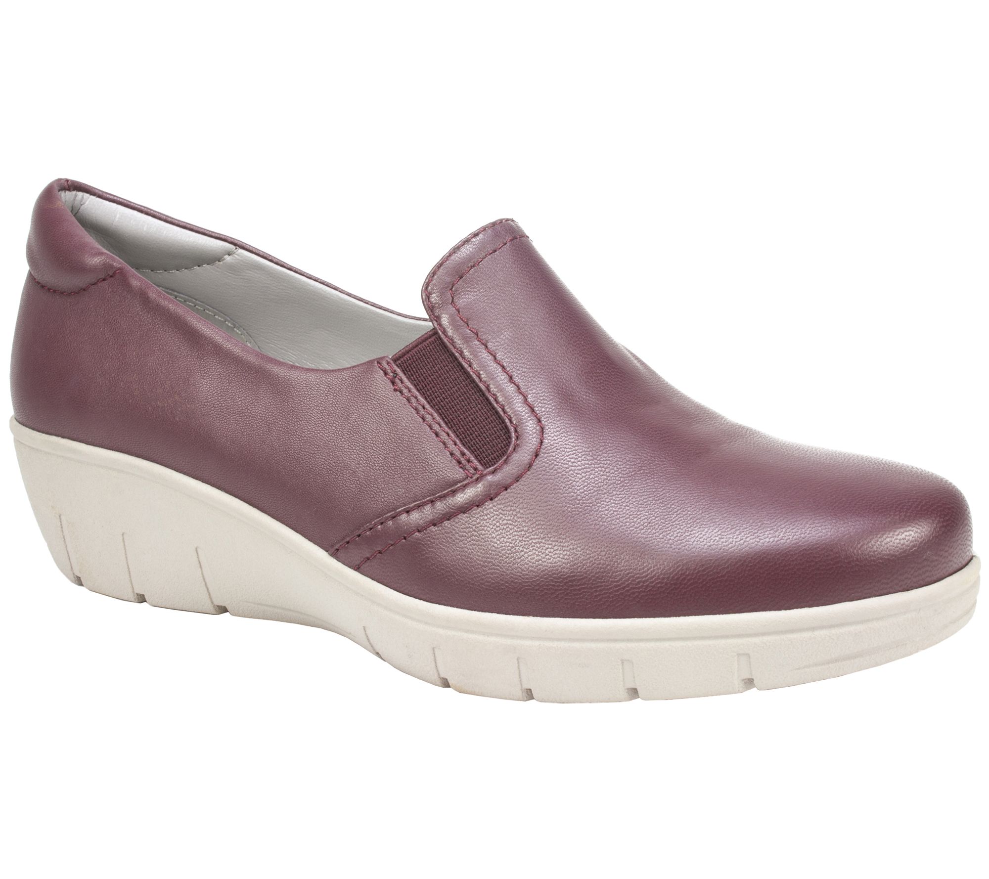 white mountain wedges