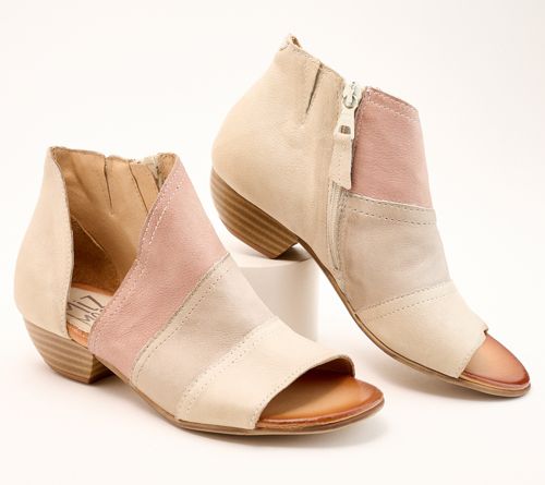 Sandalias de Cuero con Tacón Ancho Miz Mooz -