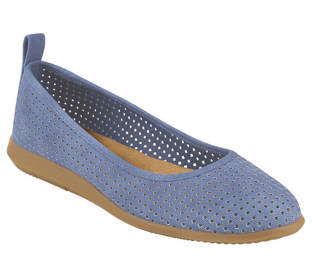 aerosoles slip on bow flats