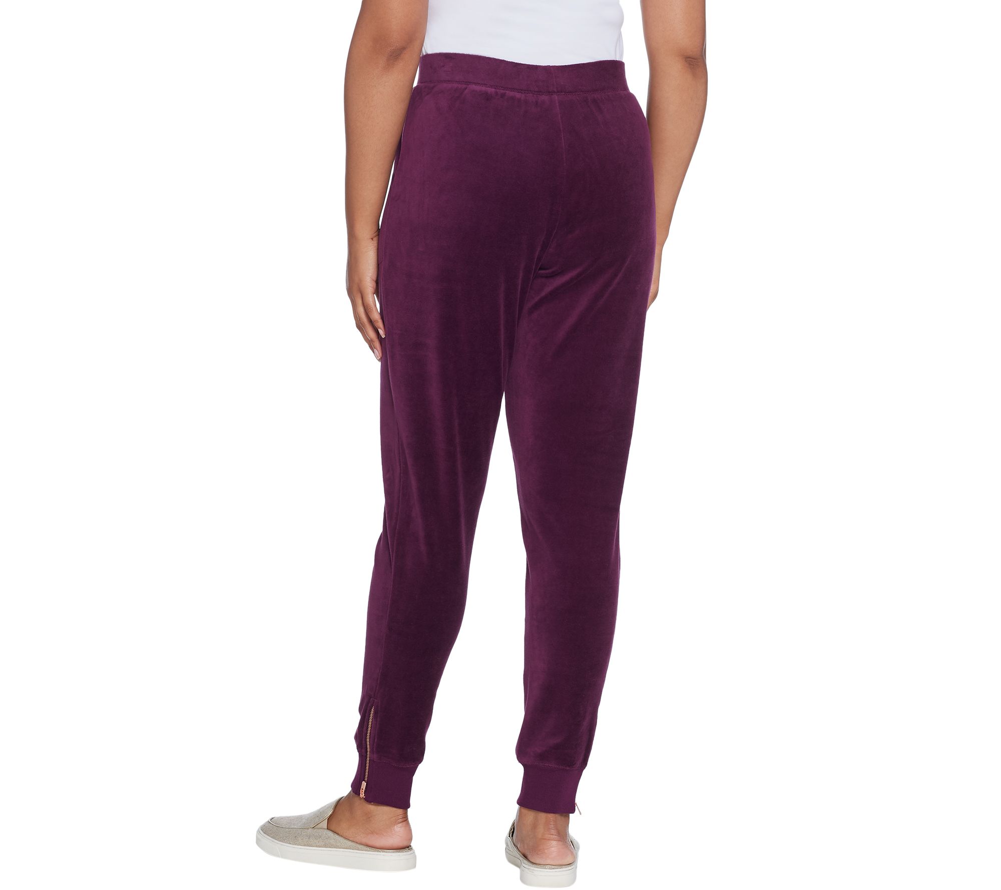 petite womens joggers