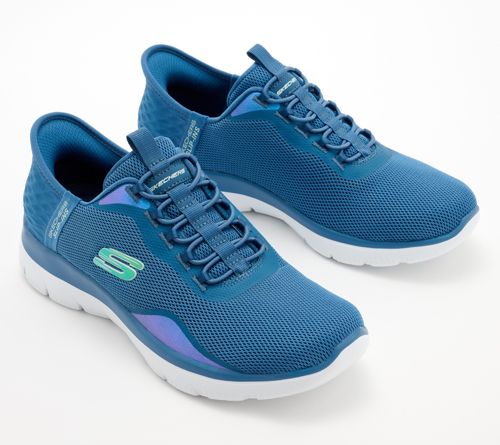 1 pallet de zapatos de Skechers, Clarks y otras - 178 pares-$15K