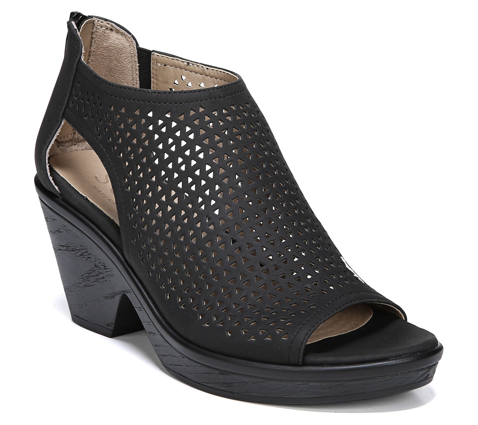 naturalizer wedge sandals