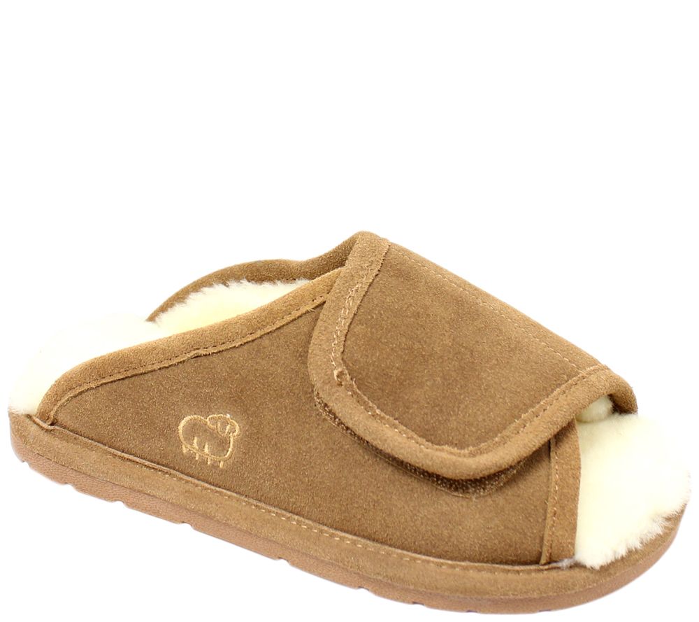 Lamo Women's Adjustable Wrap Slippers Page 1 —
