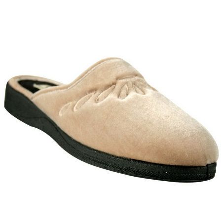 ladies comfortable walking shoes