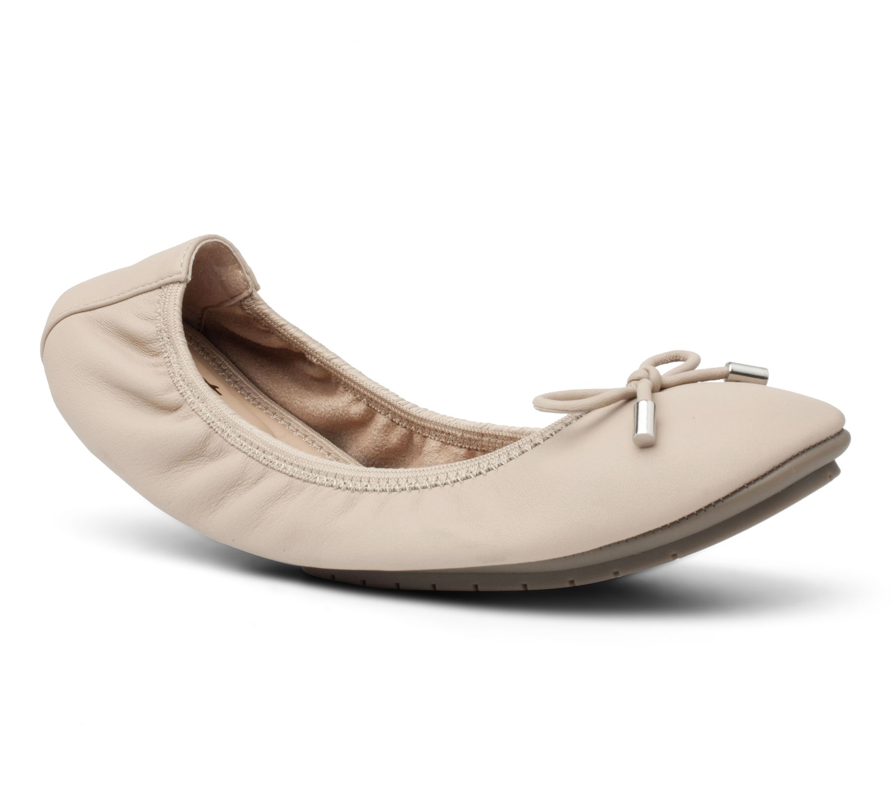 halle ballet flat