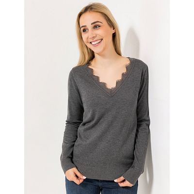 Thumbnail - VIA MILANO Pullover, 1/1-Arm V-Ausschnitt mit Spitzendetail figurumspielend