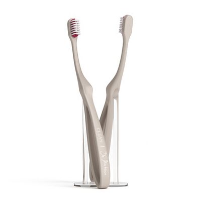 MINT CLASSIC 2 Handzahnbürsten Clean, dreiseitige Borstenstruktur