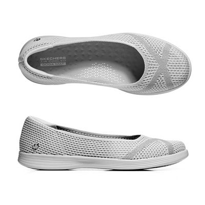 SKECHERS Ballerina On-the-Go Textil GoGa Mat Technologie