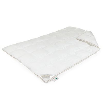 GOLDWOLKE Winterdecke Kassettensteppung Wärmeklassen- & Größenauswahl