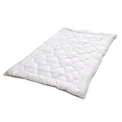 POLYSOFT Winterdecke extra warm 4-Loch-Hohlfaser Wolkensteppung