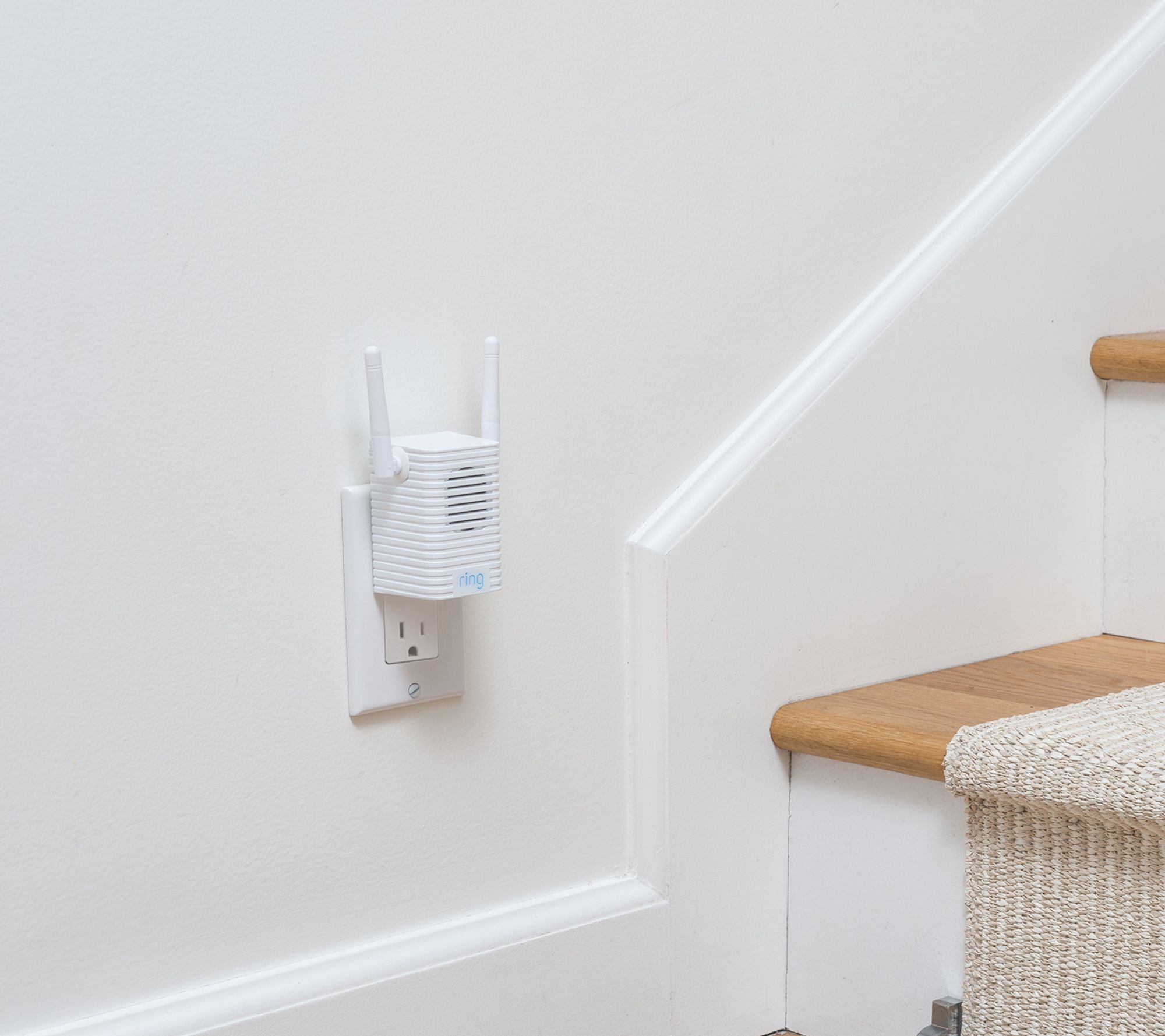 Ring Chime Pro WiFi Extender with Custom Alert Tones and Volume