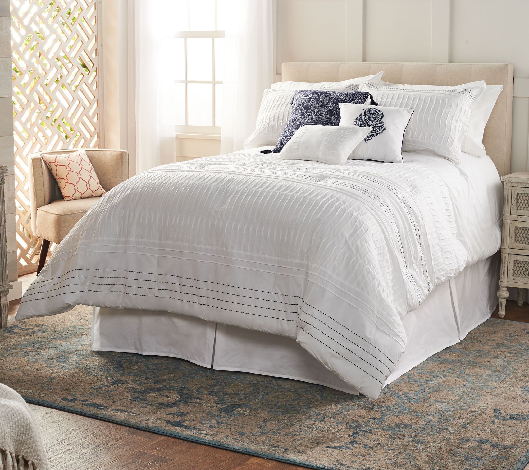 Northern Nights Pleated Cotton 7 Piece Full Comforter Set Page 1