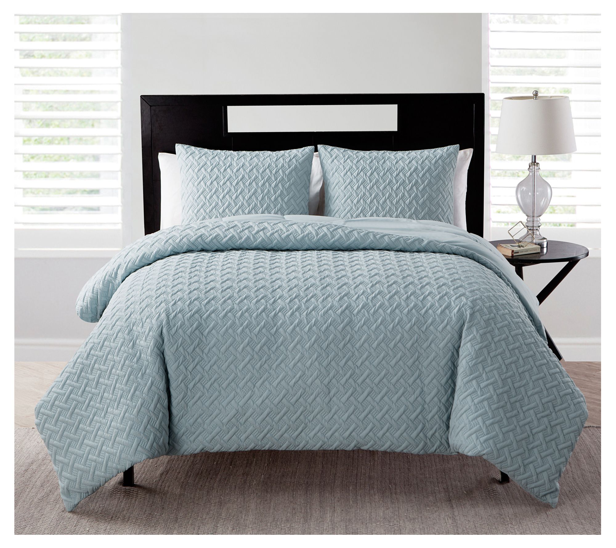 VCNY Home VCNY Nina Embossed Comforter Set, Full/ Queen