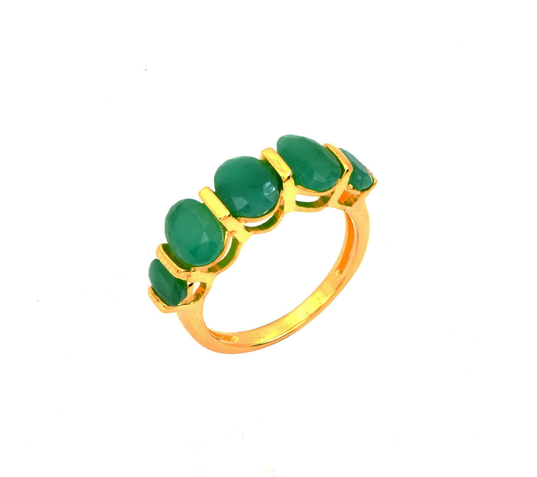 14k Yellow Gold Plated Sterling Silver Oval Eme ald Ring