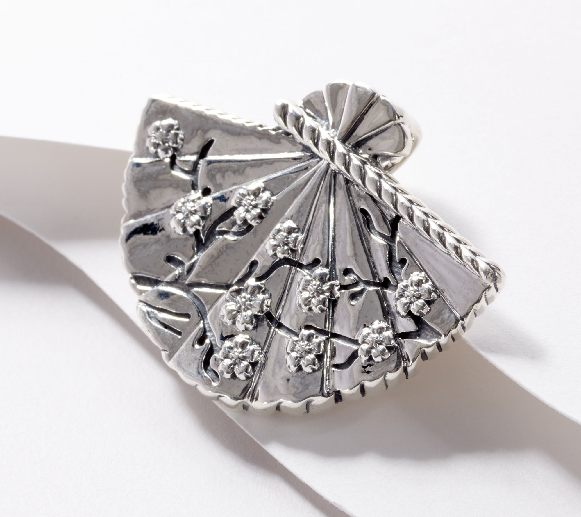 JAI Sterling Silver Fan Enhancer, 13.0g