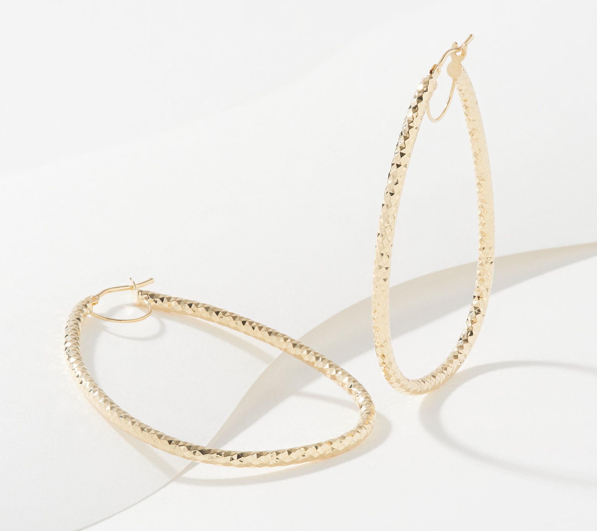 Italian Gold 14K Gold Diamond Cut Hoop Earrings