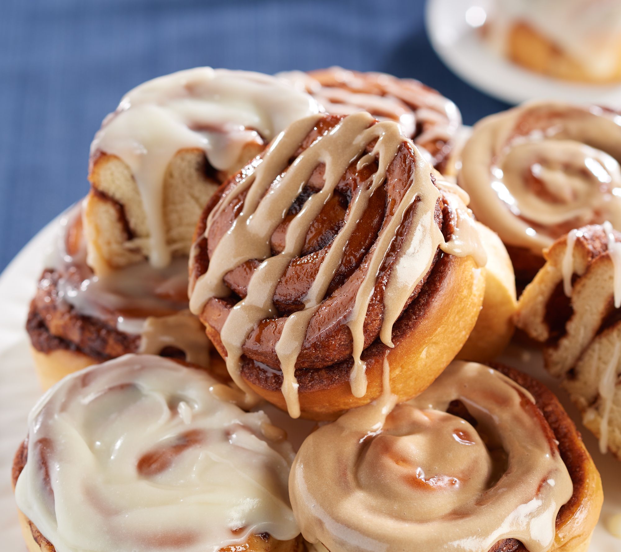 jimmy the baker cinnamon rolls        
        <figure class=