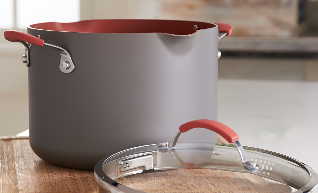 Cookware Guide — Top Cookware Essentials —