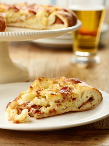 Bacon Mac & Cheese Pizza