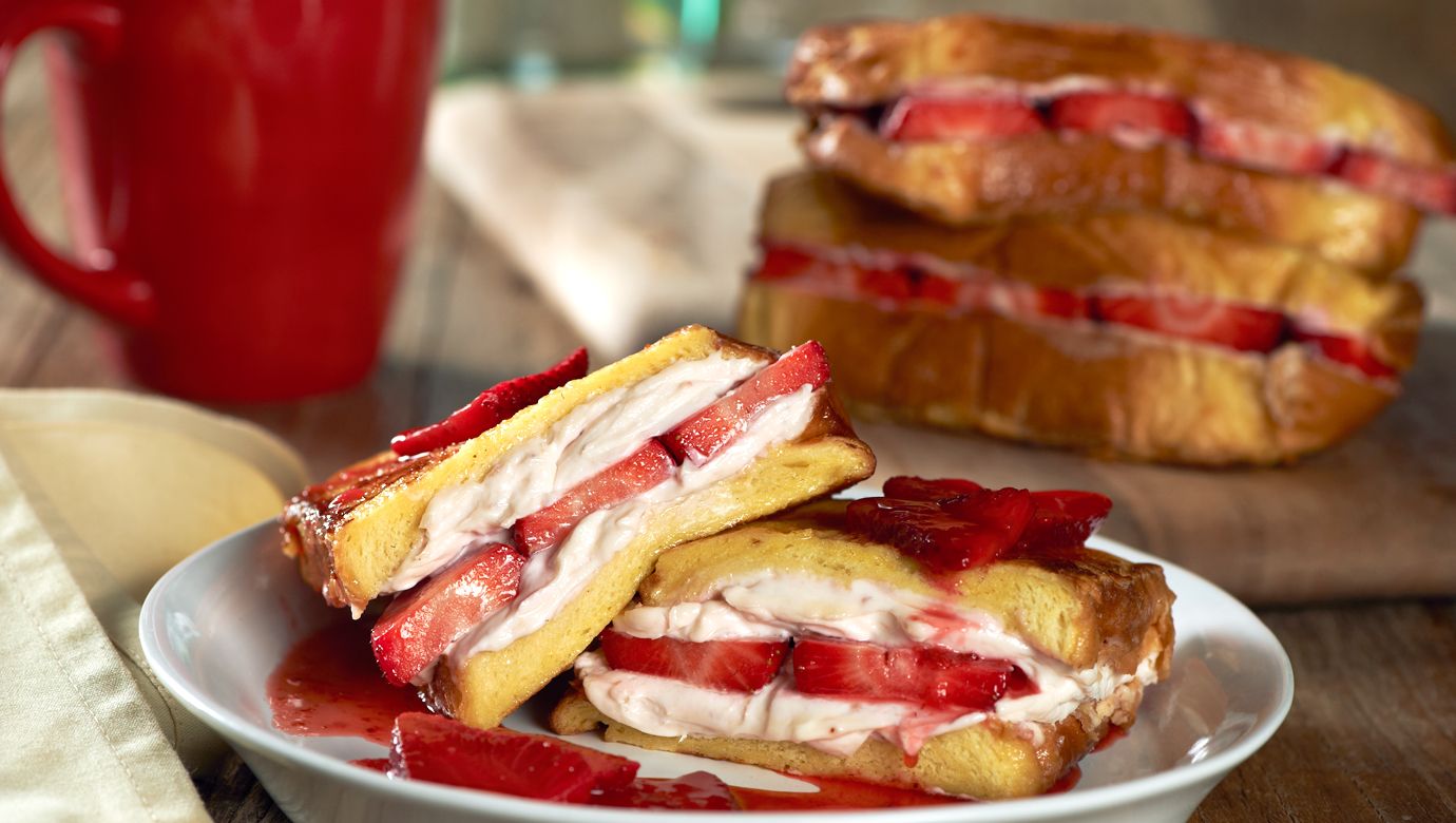 Strawberry-Cream Cheese Stuffed French Toast
