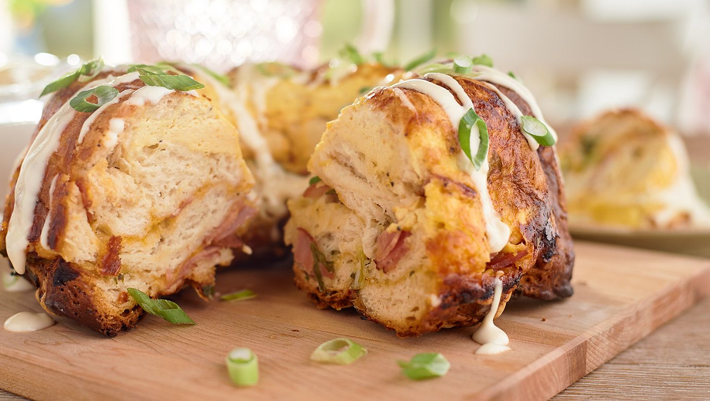Ham, Egg and Cheese Monkey Bread