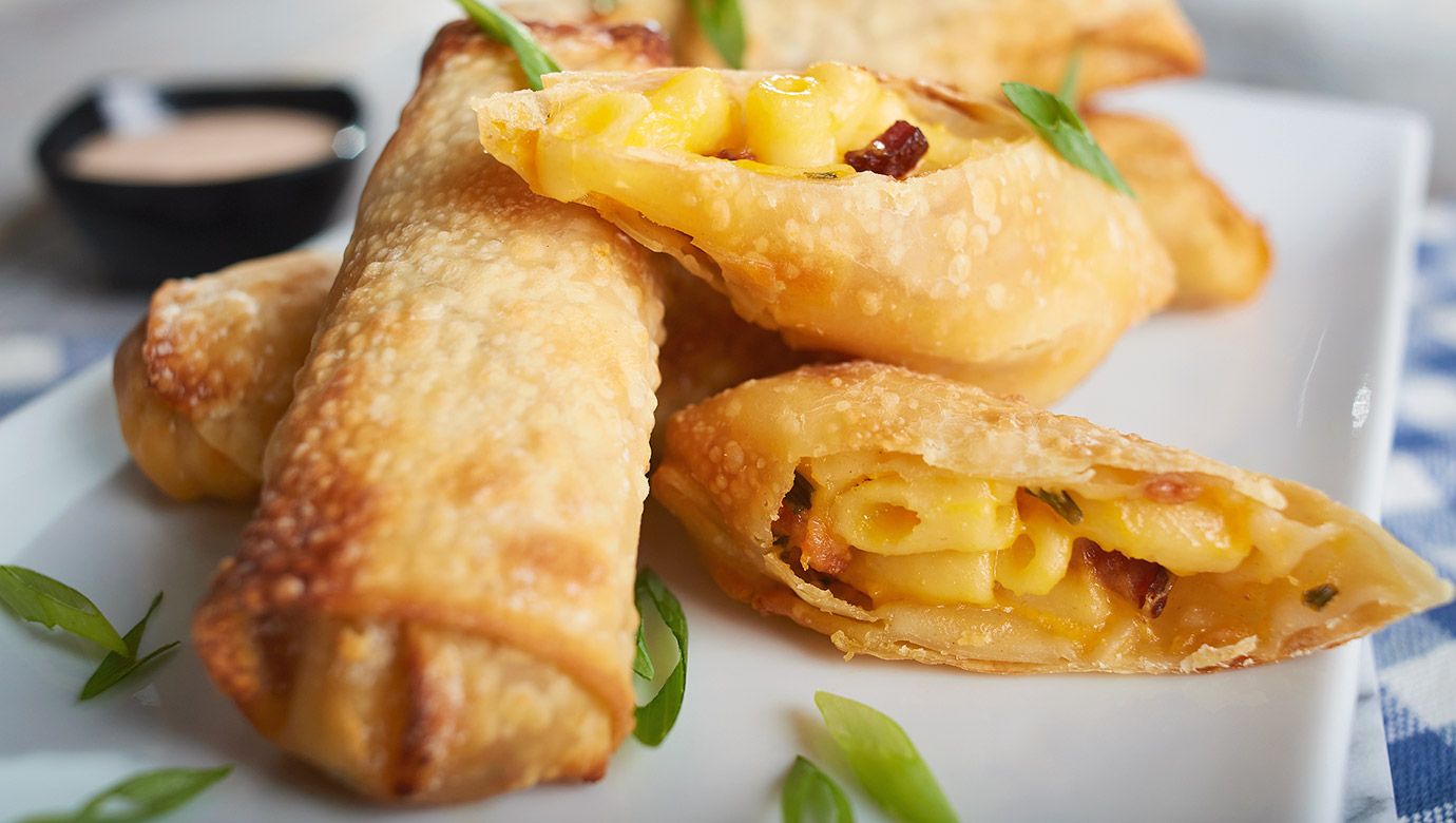 Mac and Cheese Egg Rolls