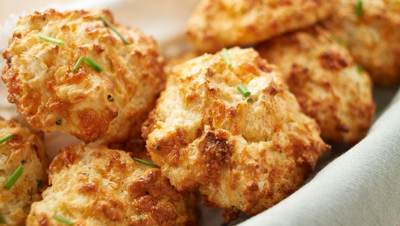 Cheddar-Chive Buttermilk Biscuits