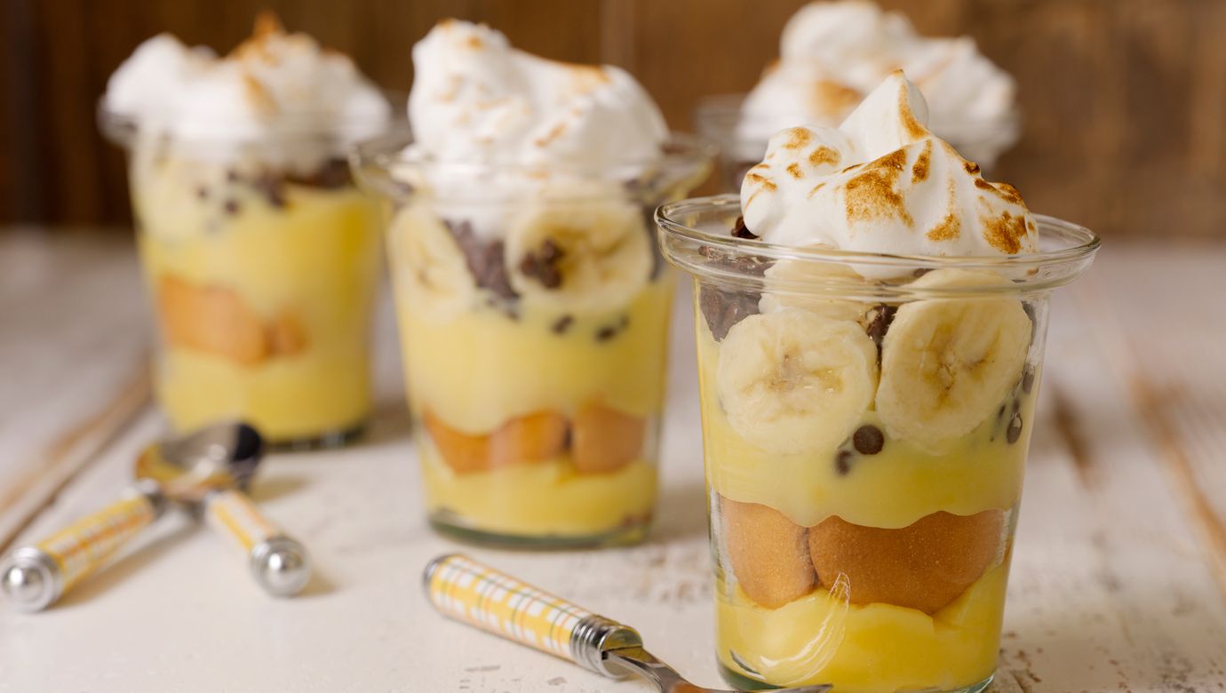 Chocolate Banana Pudding with Meringue