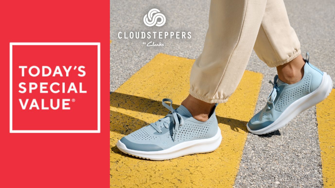 Clarks Cloudsteppers Solevana Lace-Up Sneakers