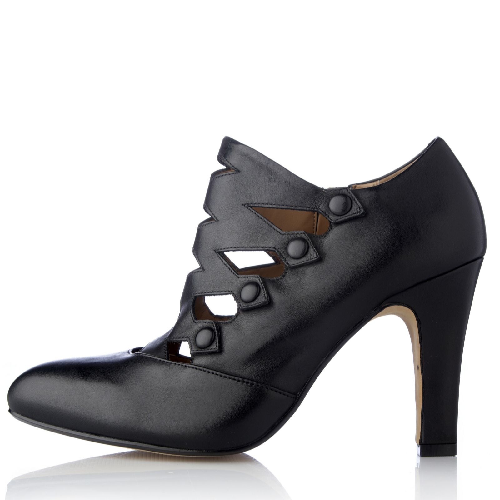 casual date shoes