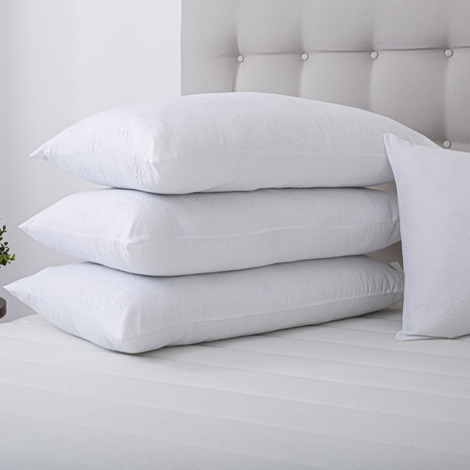 Silentnight Set Of 4 Anti Allergy Extra Full Boutique Embossed Pillows 