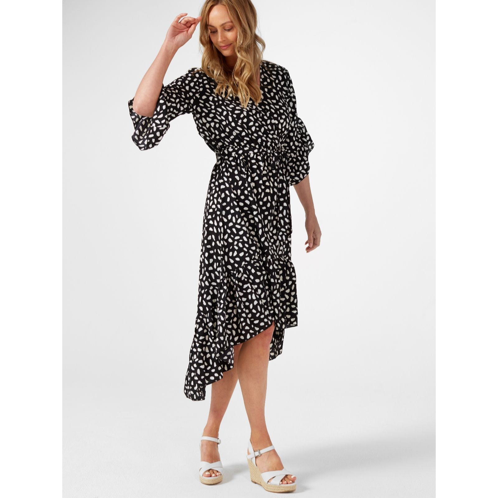 Izabel London Printed Elbow Sleeve Midi Dress women&rsquo;s