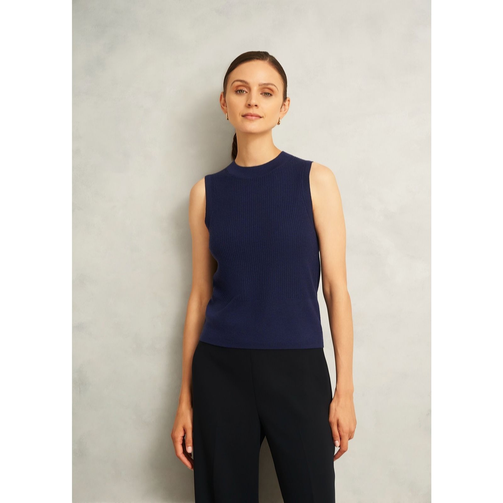 Hobbs London Yasmin Wool Knitted Vest women's