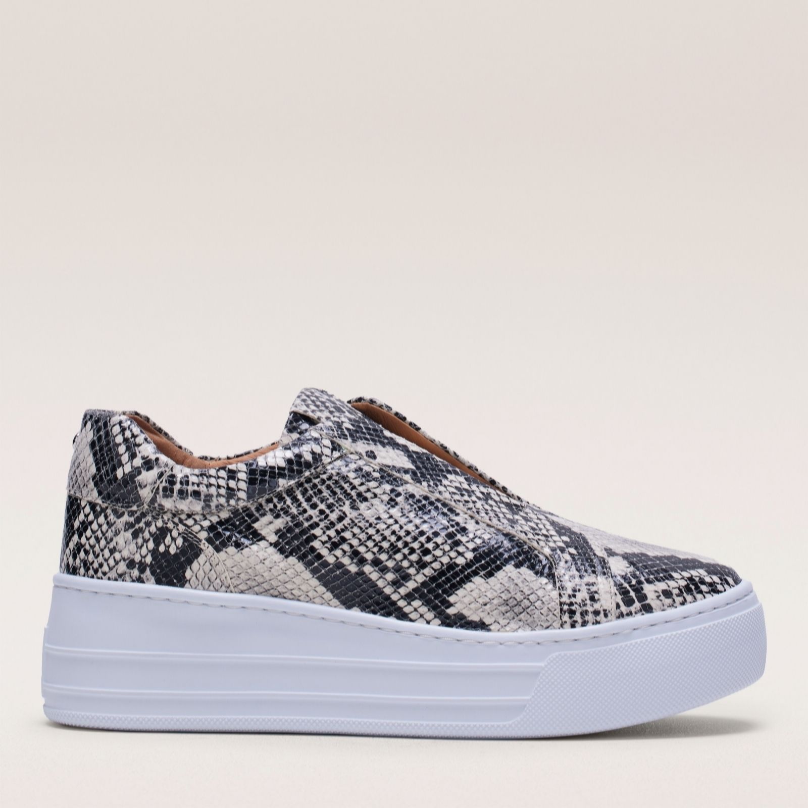 Outlet Moda in Pelle Aubine Leather Wedge Trainer