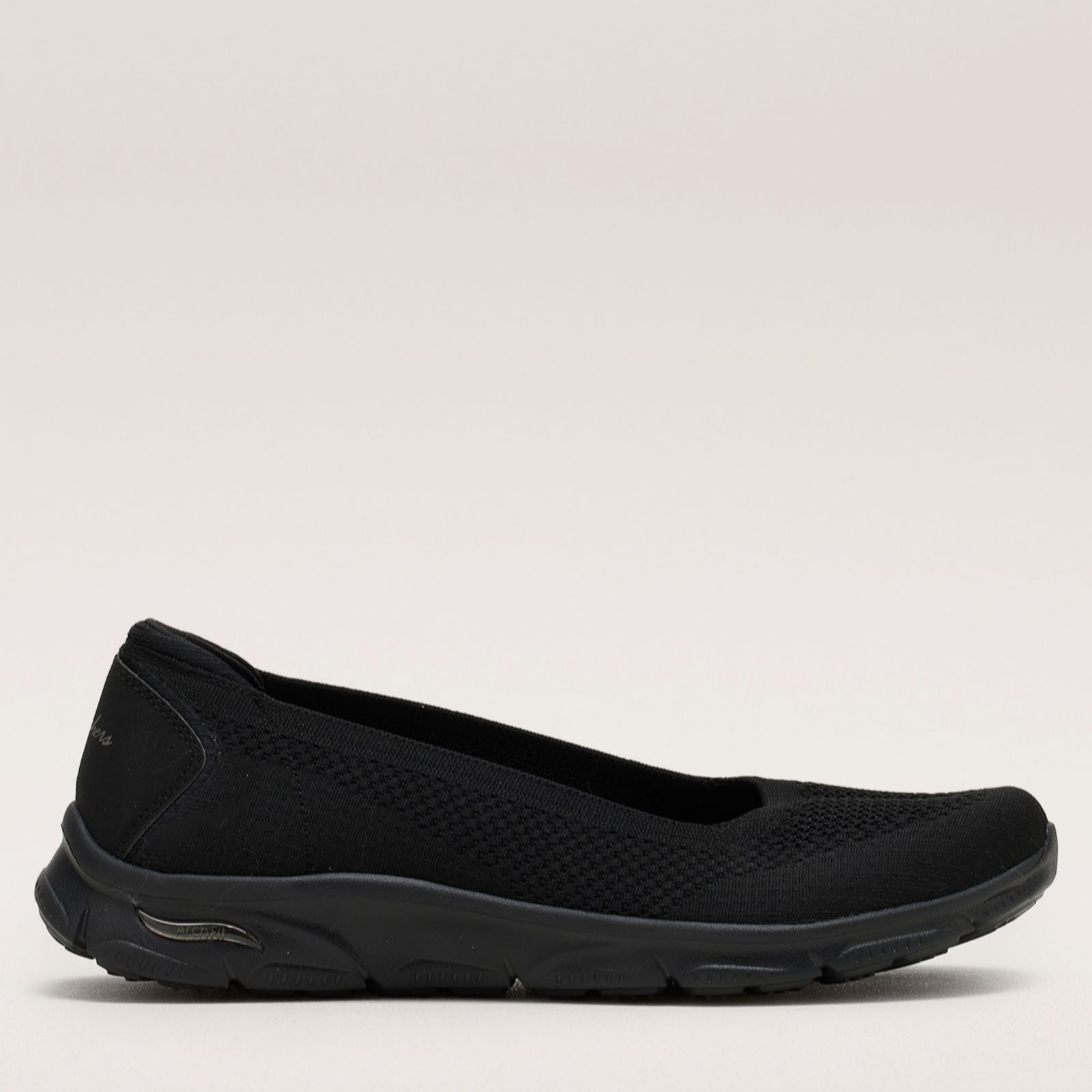 Skechers Black Arch Fit Sunny Zen Walk Trainer