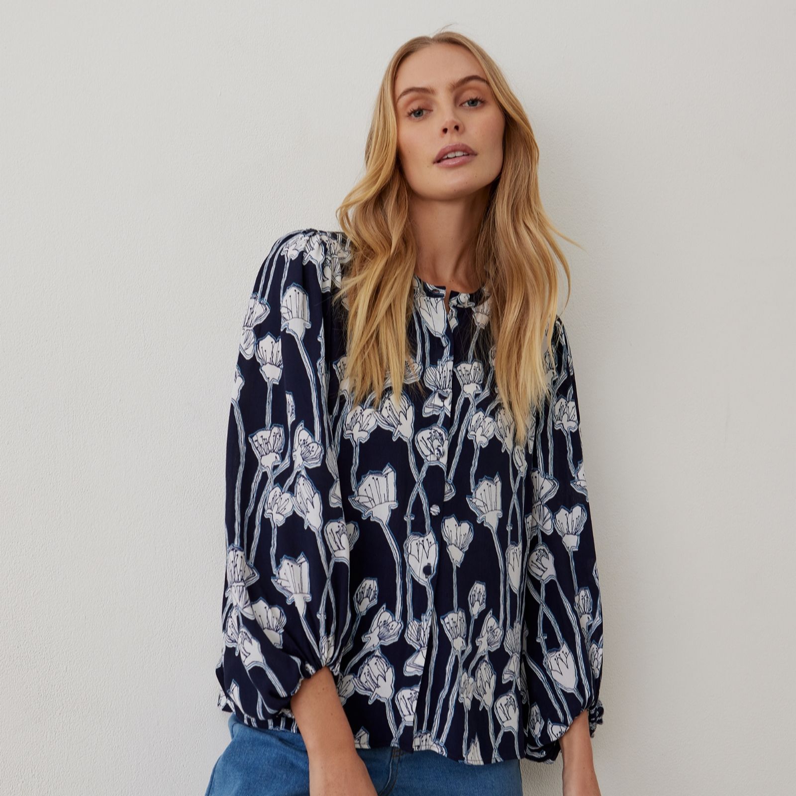 Finery Lena Viscose Crepe Printed Floral Blouse