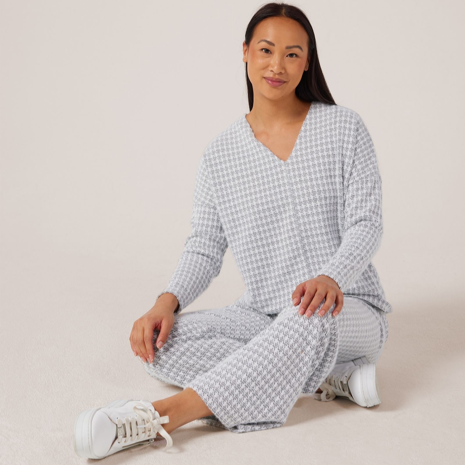Kim & Co Houndstooth Sweater Jaquard Long Dolman Sleeve Shirt women's