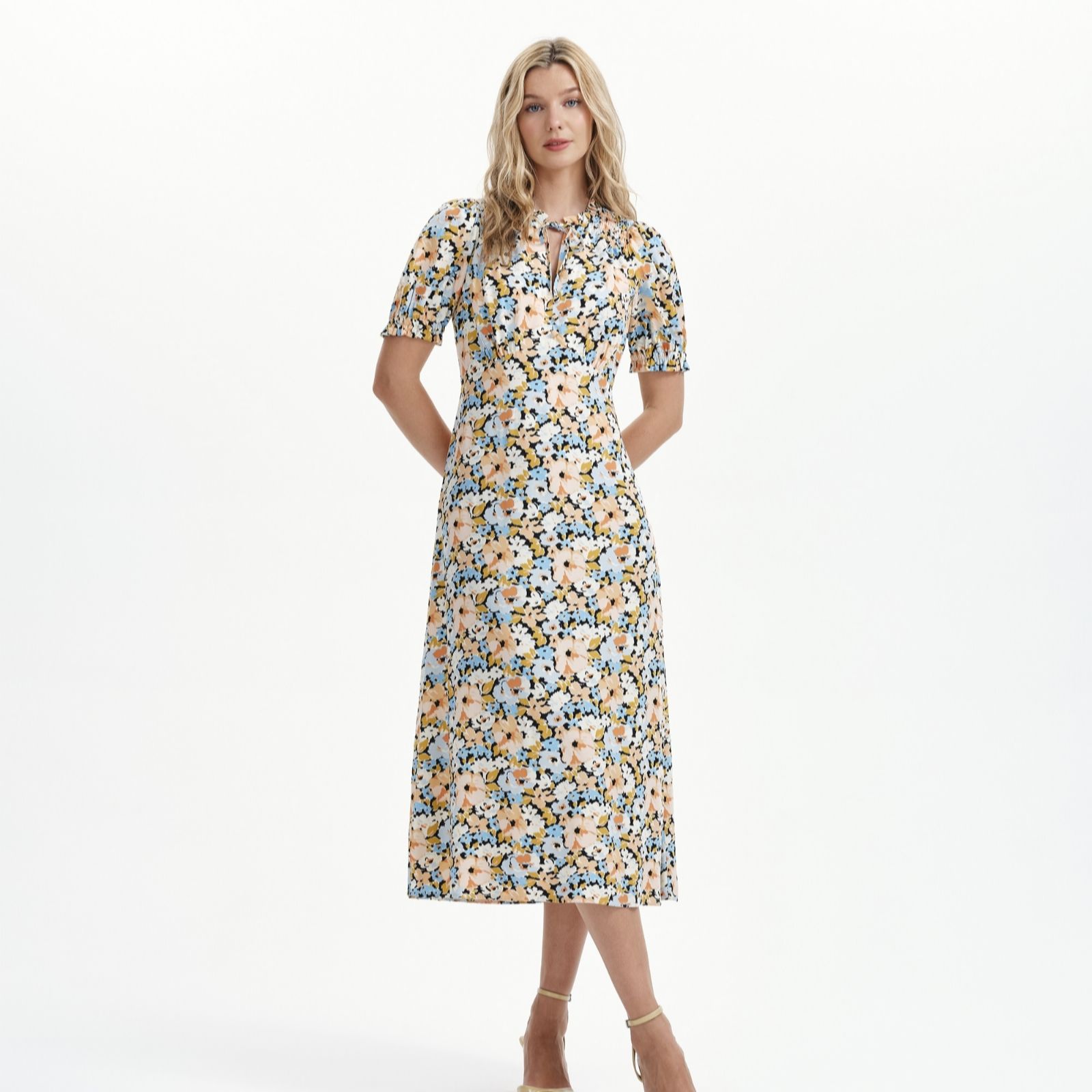 Finery London Trish Peach Floral Print Spun Viscose Dress Petite women's
