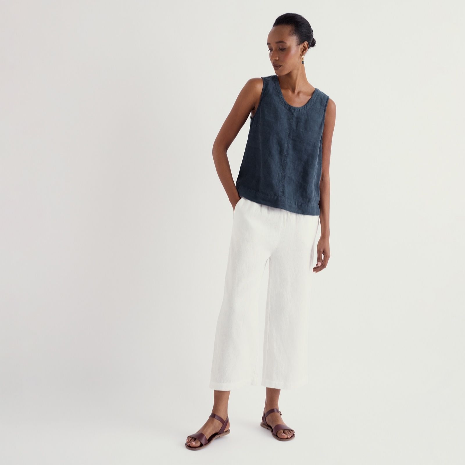 Seasalt Cornwall Cacao Linen Tide Flow Cropped Trousers Standard