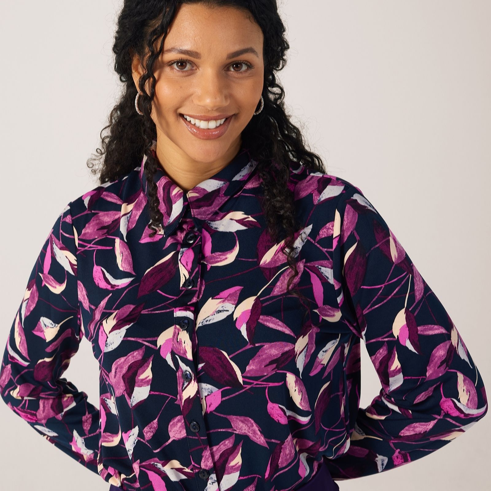 Kim & Co Printed Brazil Jersey Long Sleeve Button Front Shirt