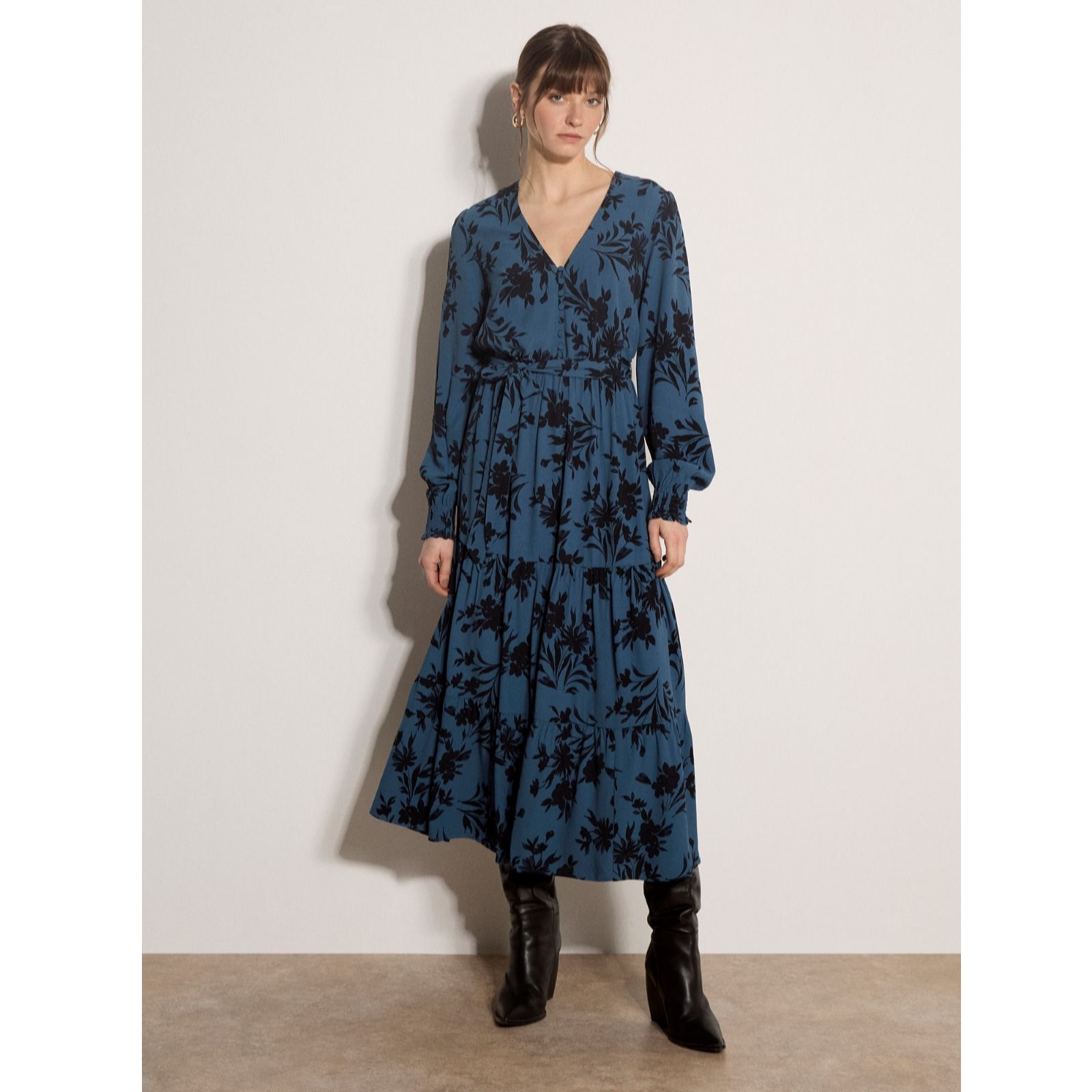 Apricot Women's Floral Crepe Midi Dress in Burgundy | Size: 18