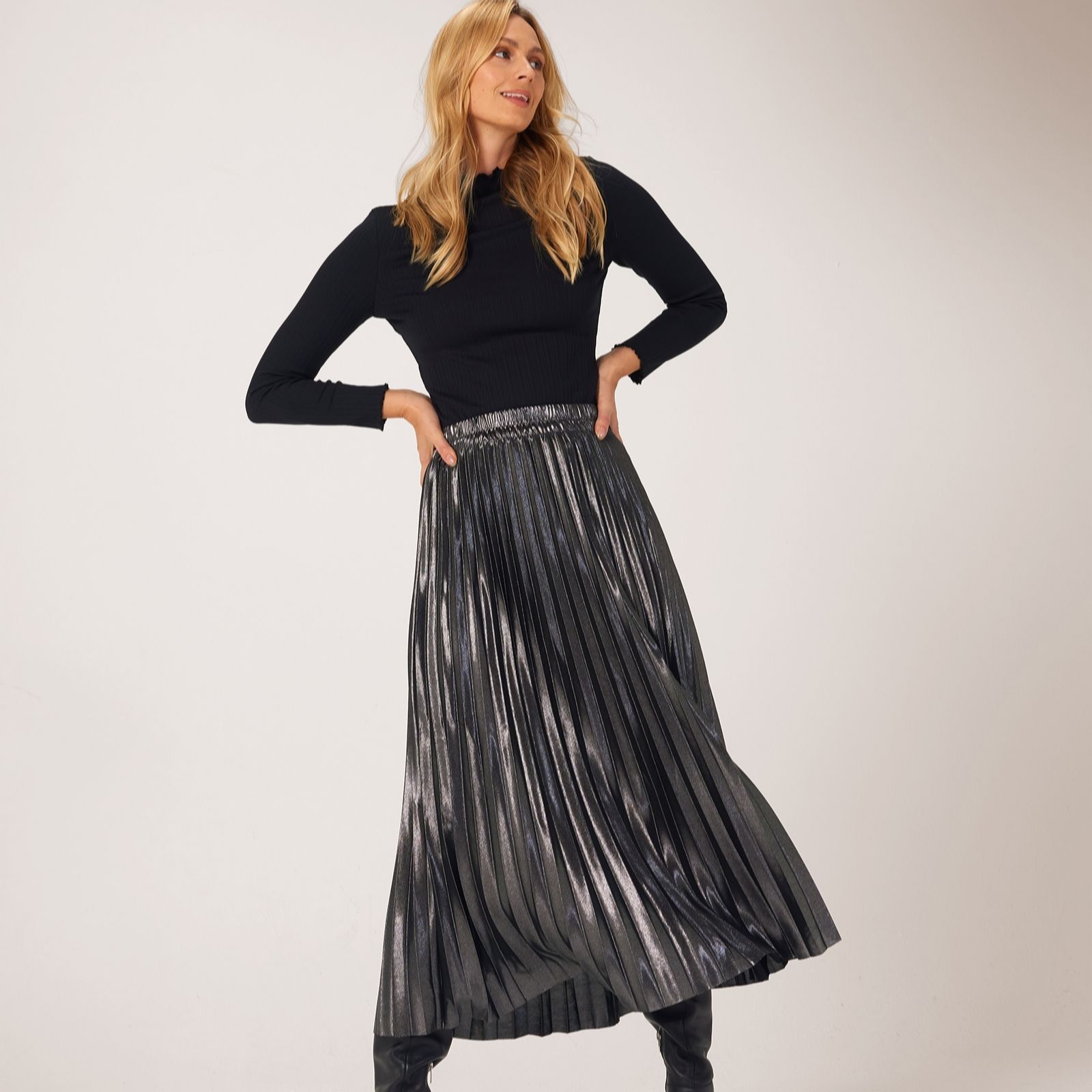 Only Pleated Shine Skirt