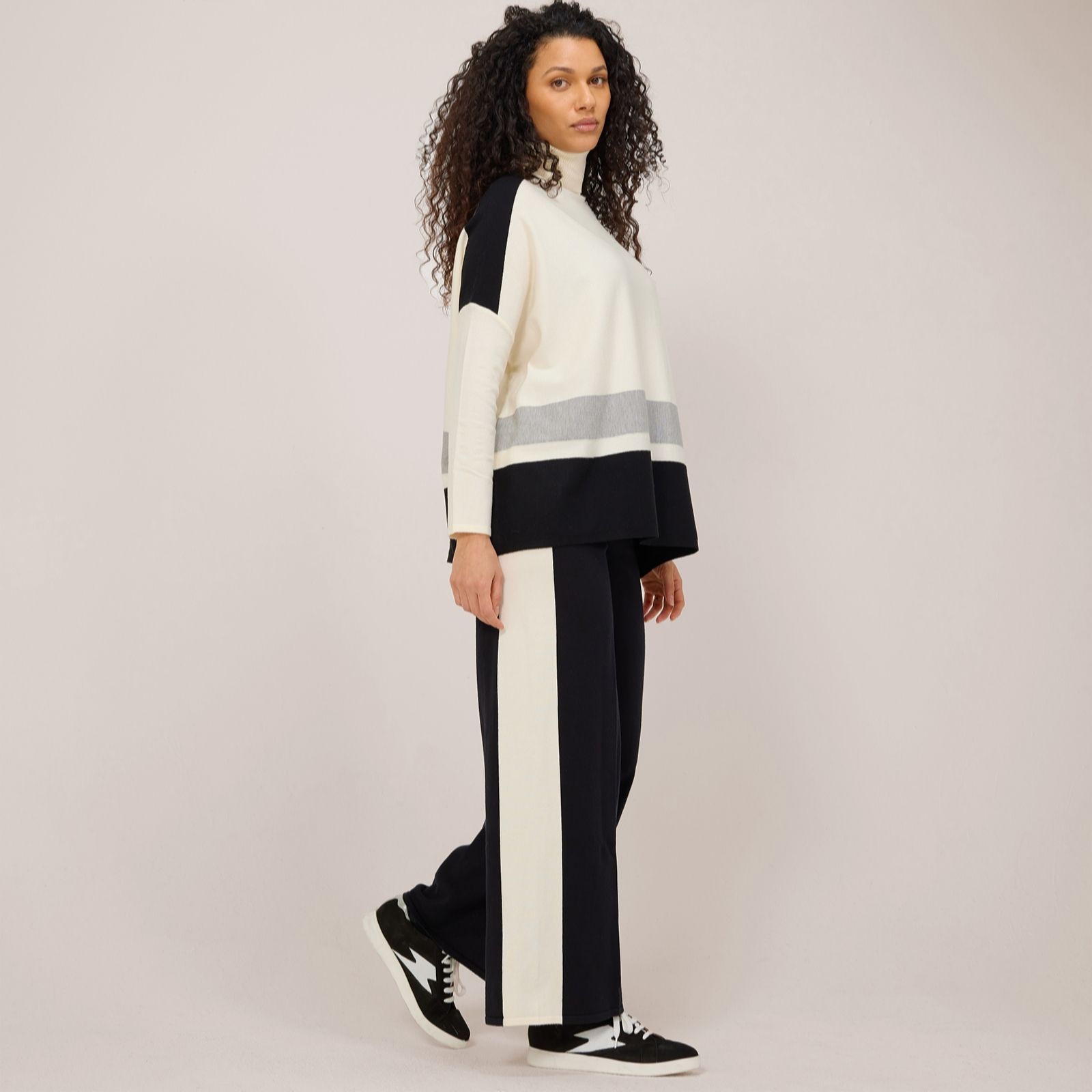 Marlawynne Deep Sea Marla Wynne Layers Piping Knit Straight Leg Trousers