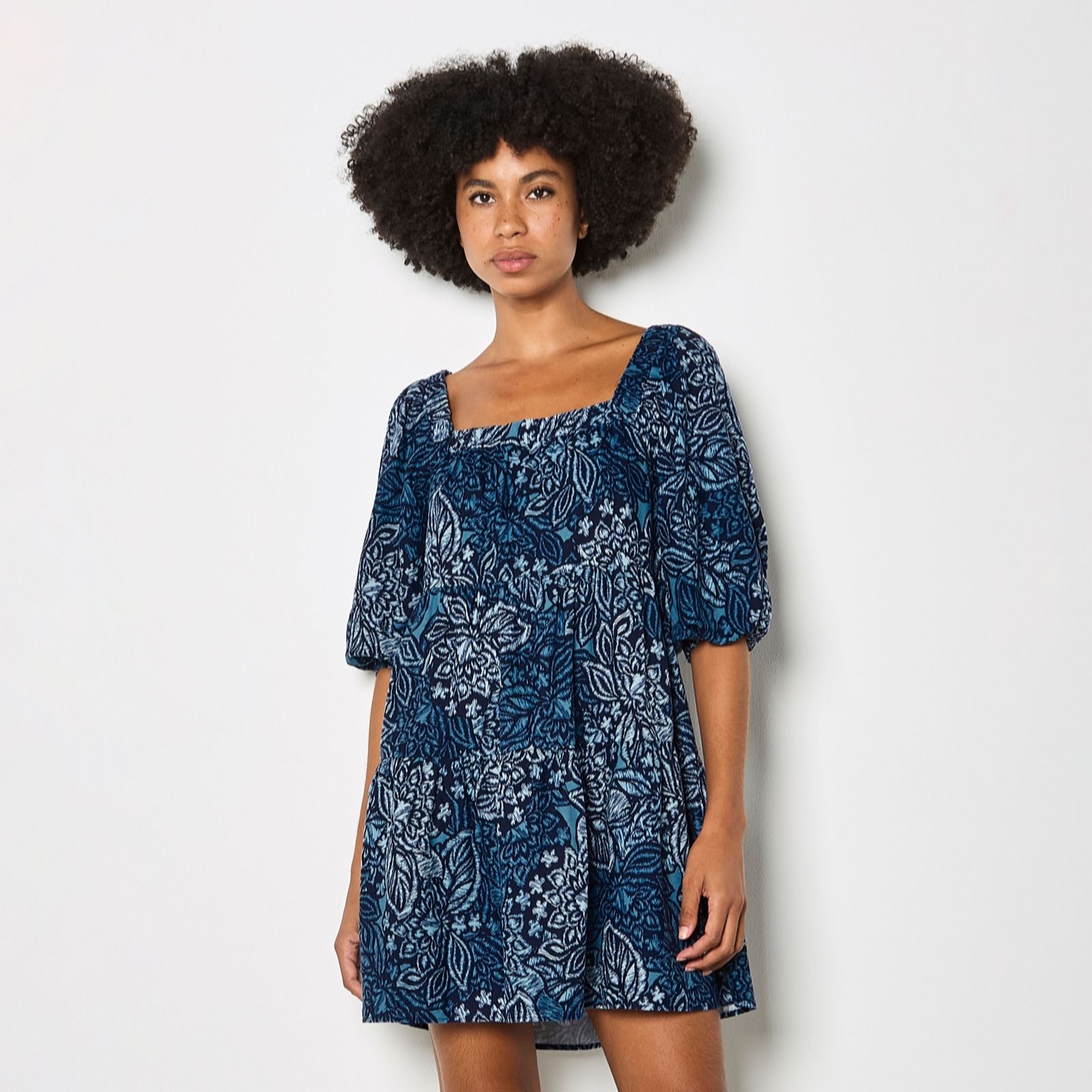 Apricot Women's Floral Print Tiered Mini Dress in Navy | Size: 18