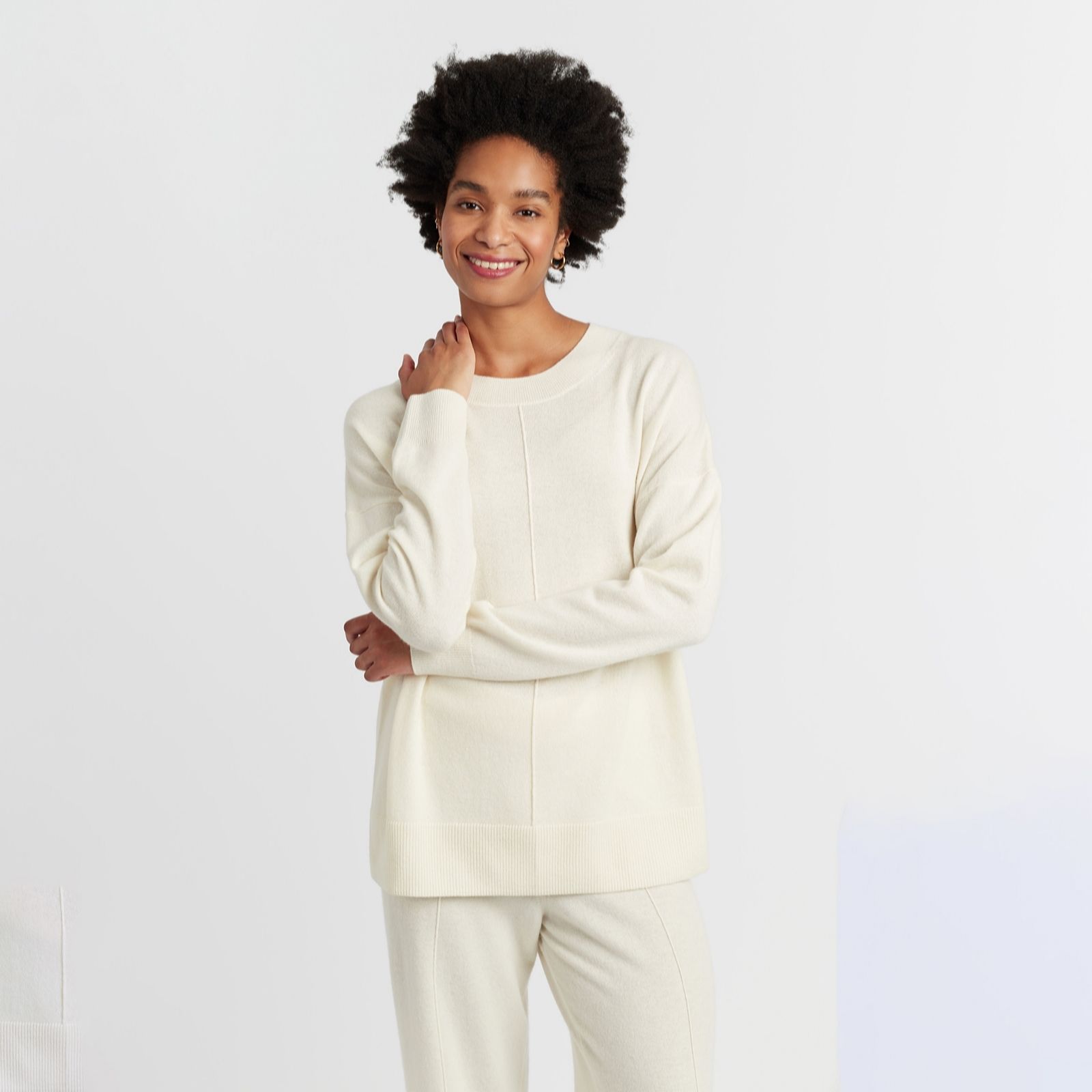 Chinti & Parker Black Wool Cashmere Blend Relaxed Round Neck Jumper